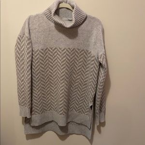 Athleta sweater